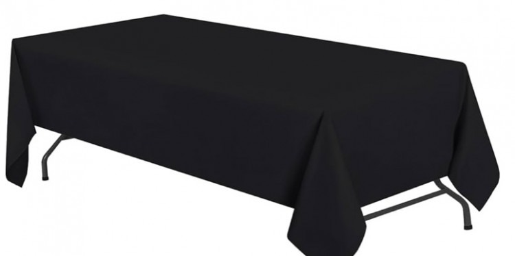 6ft black tablecloth 60x102